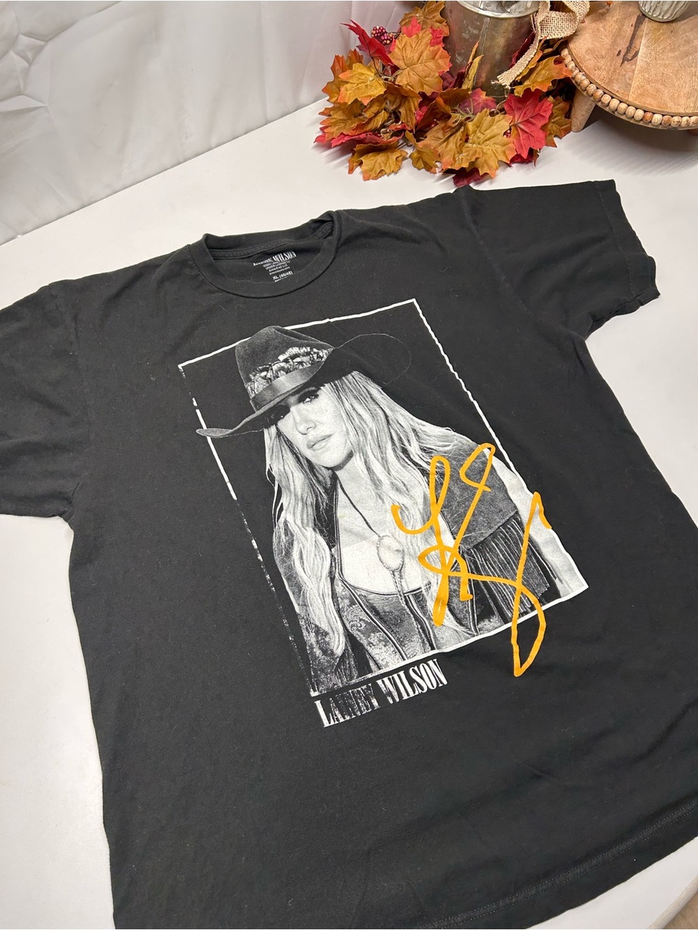 Lainey Wilson Black Graphic Country Band Tee -